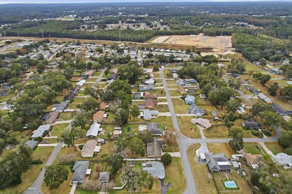 3265 NE 30 Court Ocala FL 34479