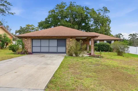 3265 NE 30 Court Ocala FL 34479