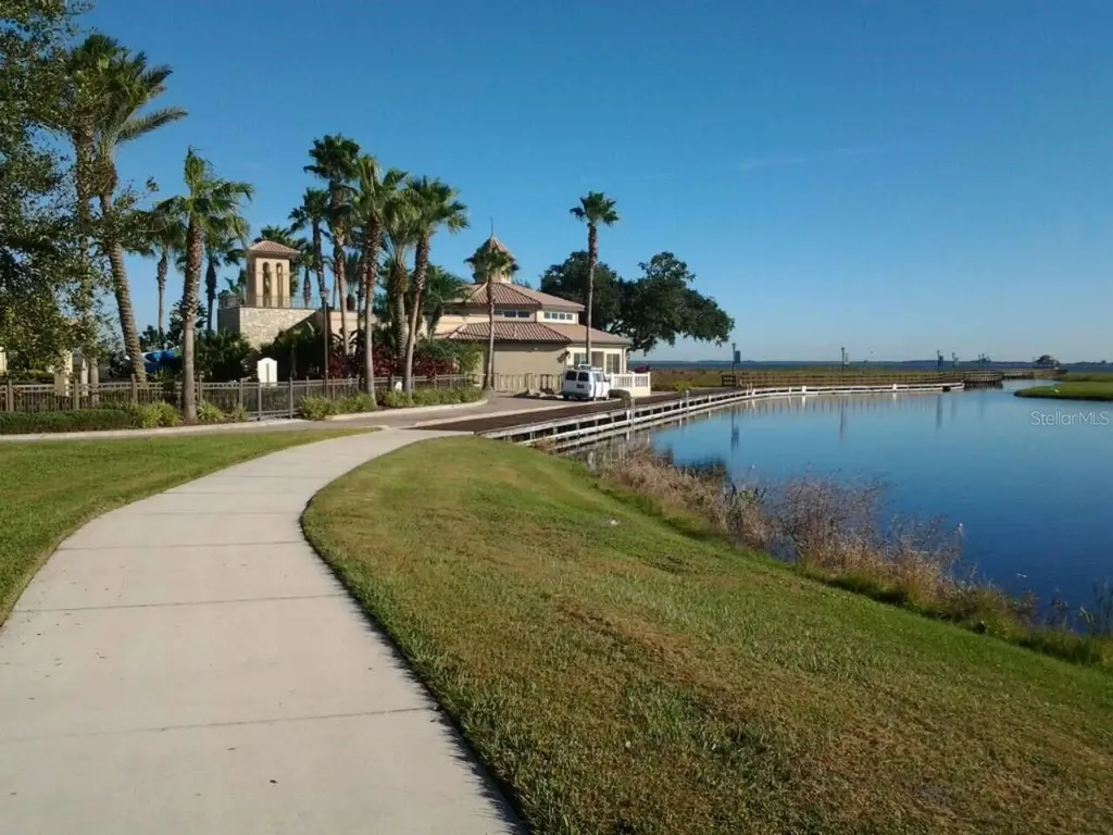 2360 Eagle Talon Court Kissimmee FL 34746