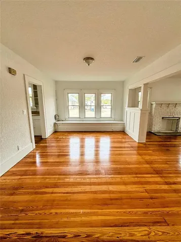 616 N Dixie Freeway New Smyrna Beach FL 32168