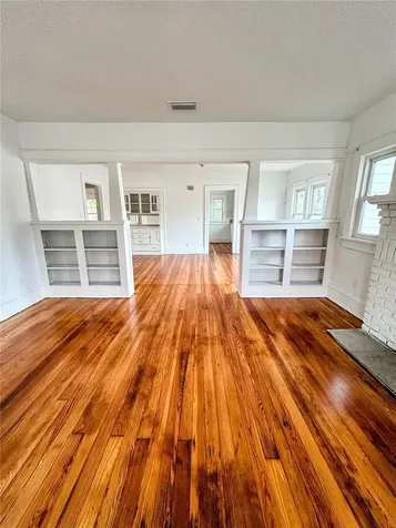 616 N Dixie Freeway New Smyrna Beach FL 32168