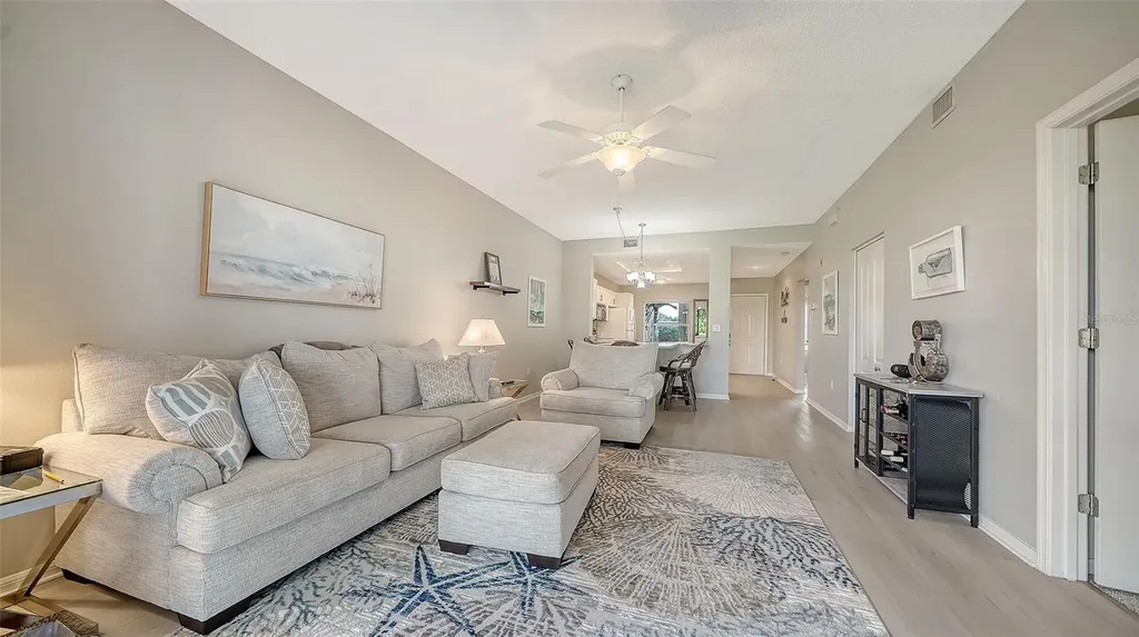 9620 Club South Circle Sarasota FL 34238