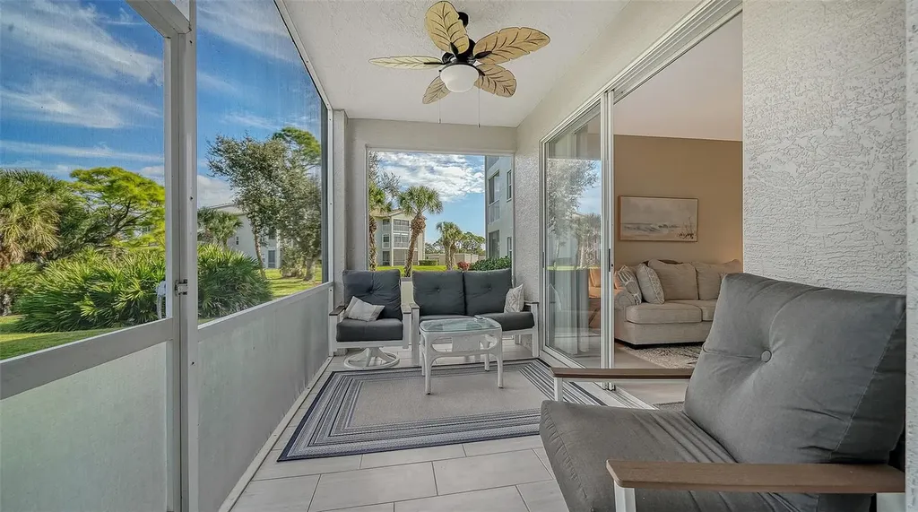 9620 Club South Circle Sarasota FL 34238