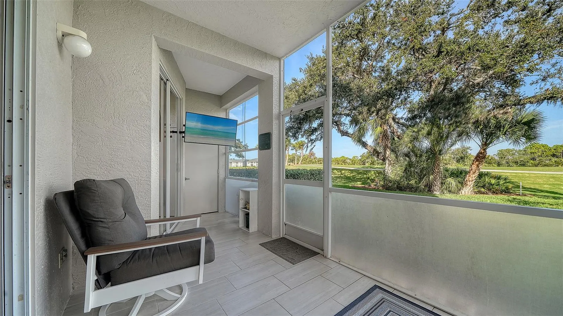 9620 Club South Circle Sarasota FL 34238