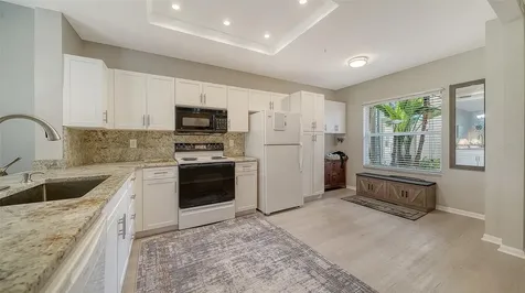 9620 Club South Circle Sarasota FL 34238