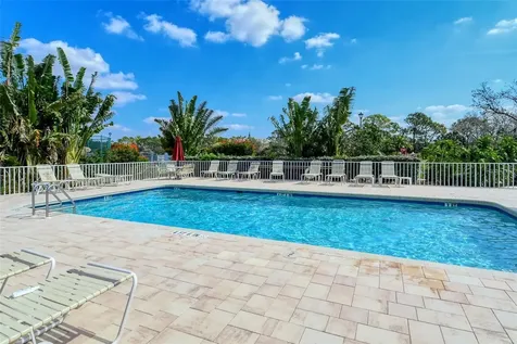 9620 Club South Circle Sarasota FL 34238