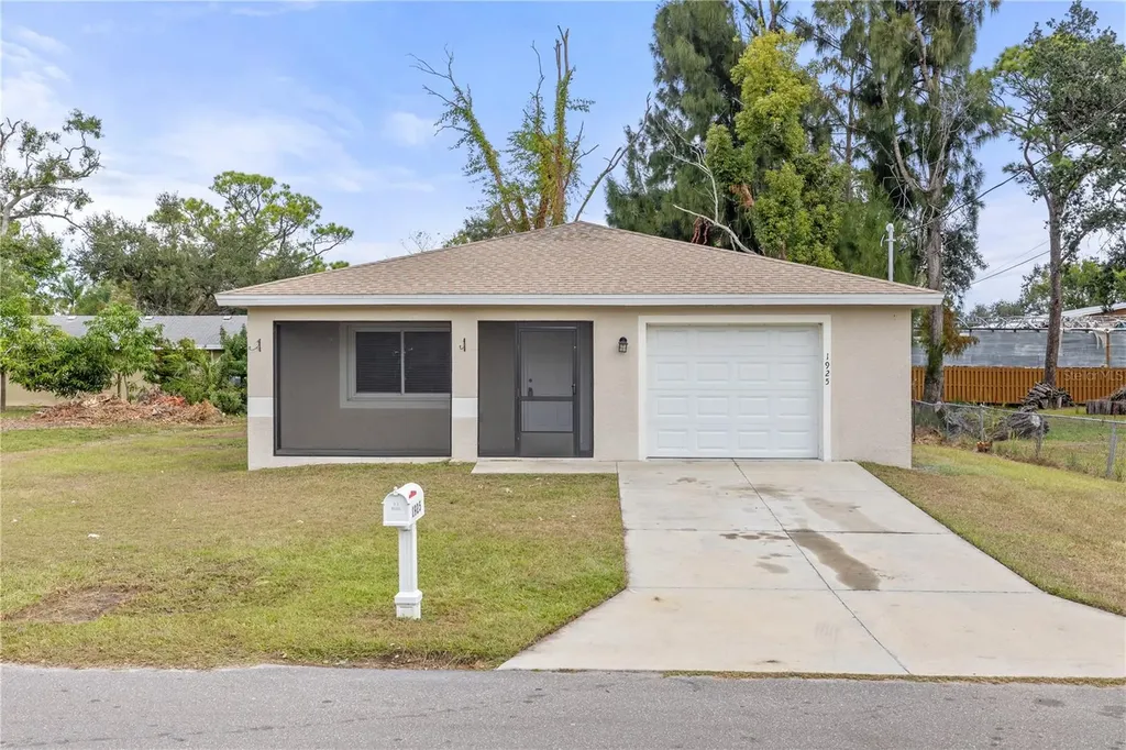1925 34th Avenue E Bradenton FL 34208
