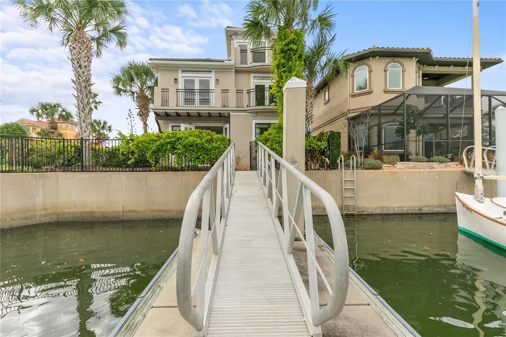 259 Yacht Harbor Drive Palm Coast FL 32137