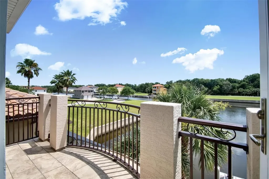 259 Yacht Harbor Drive Palm Coast FL 32137