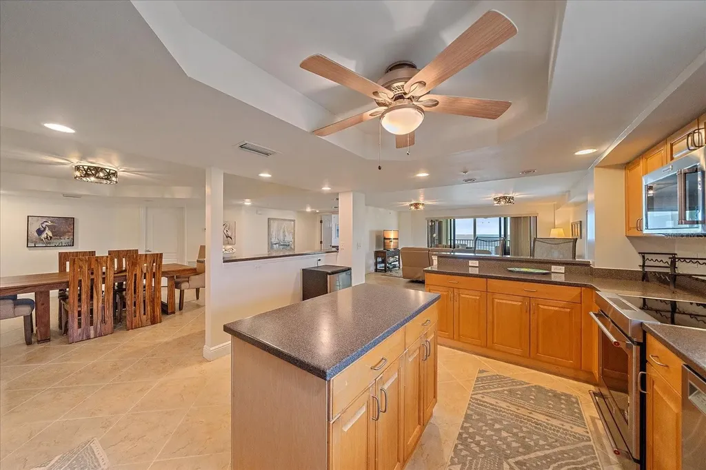 5056 N Beach Road Englewood FL 34223