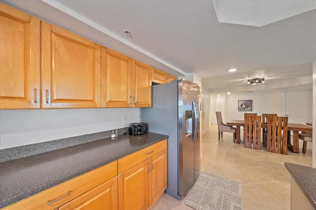 5056 N Beach Road Englewood FL 34223