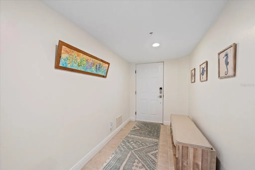 5056 N Beach Road Englewood FL 34223