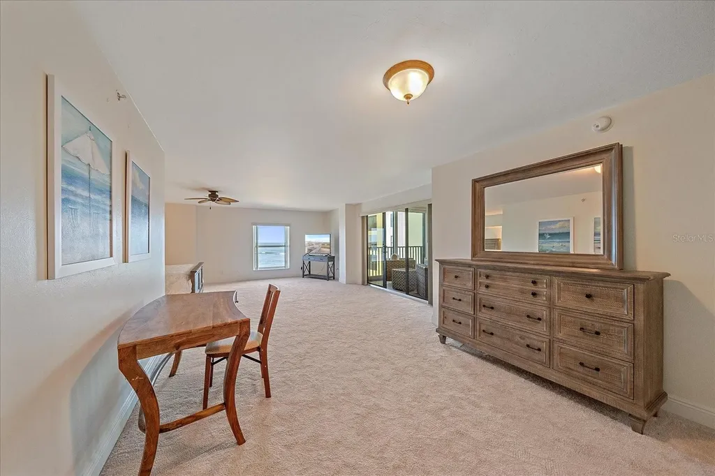 5056 N Beach Road Englewood FL 34223