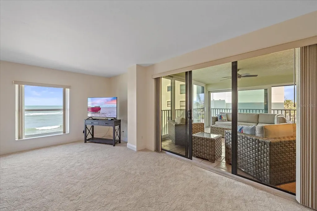 5056 N Beach Road Englewood FL 34223