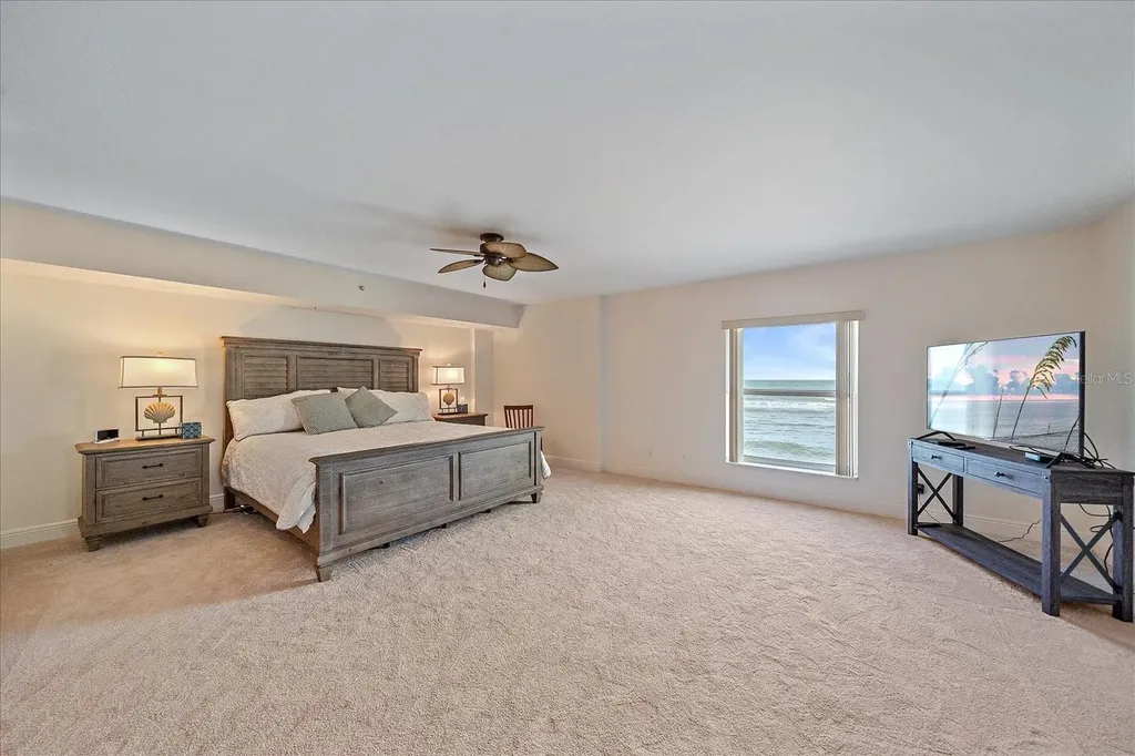 5056 N Beach Road Englewood FL 34223