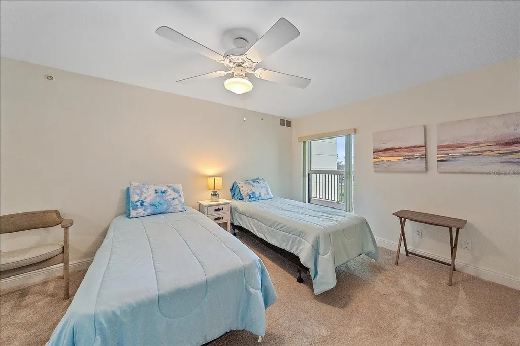 5056 N Beach Road Englewood FL 34223