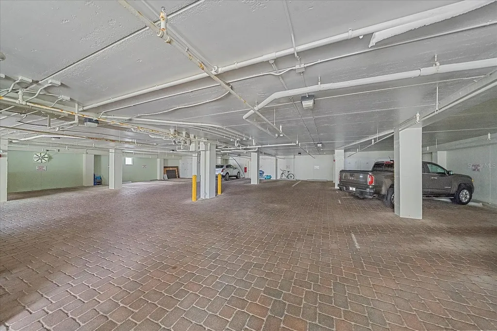 5056 N Beach Road Englewood FL 34223