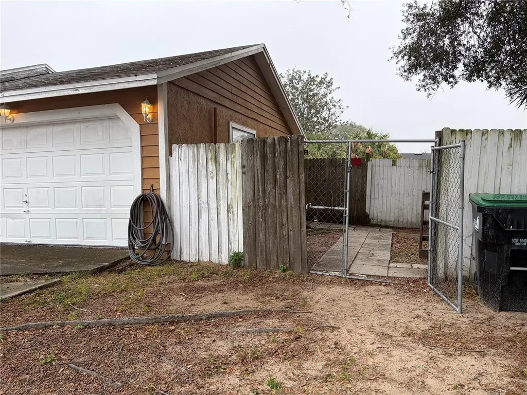 1311 Woodman Way Orlando FL 32818