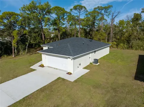 15460 Chamberlain Boulevard Port Charlotte FL 33953