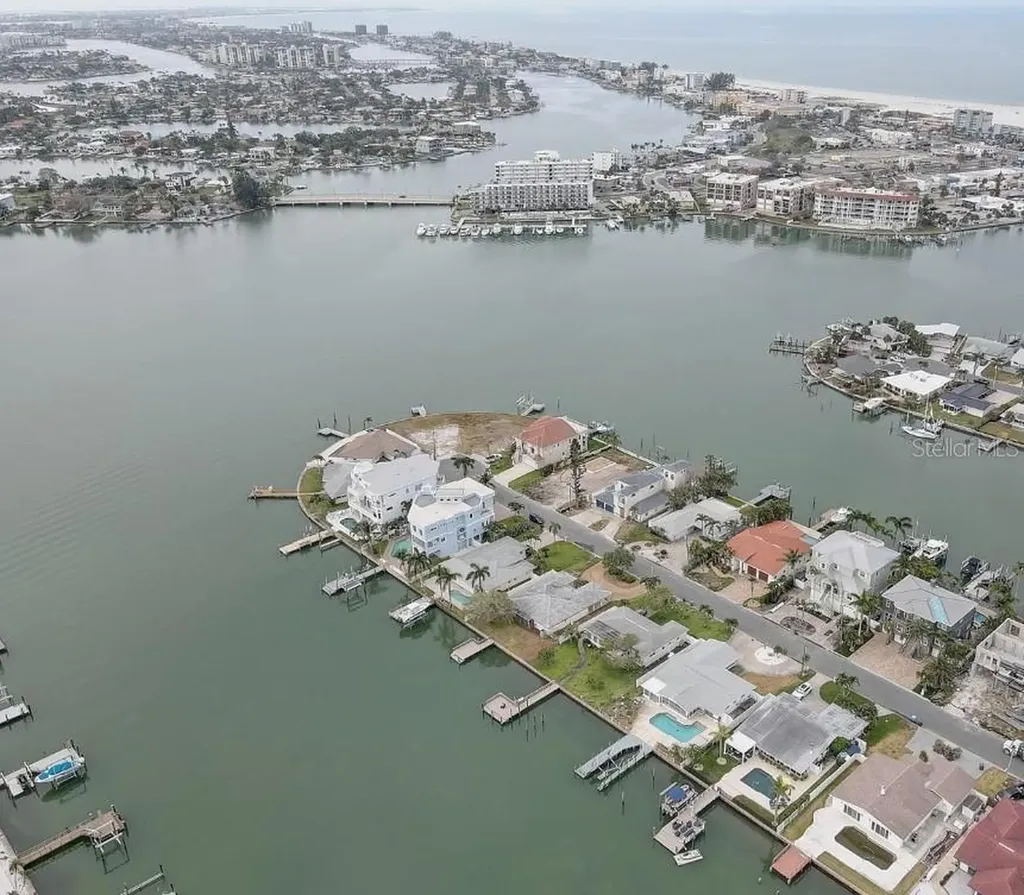 11100 5th Street E Treasure Island FL 33706