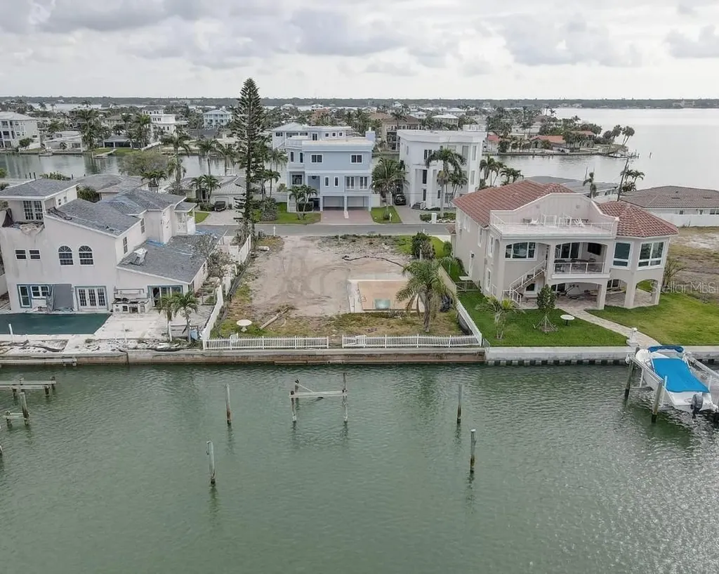 11100 5th Street E Treasure Island FL 33706