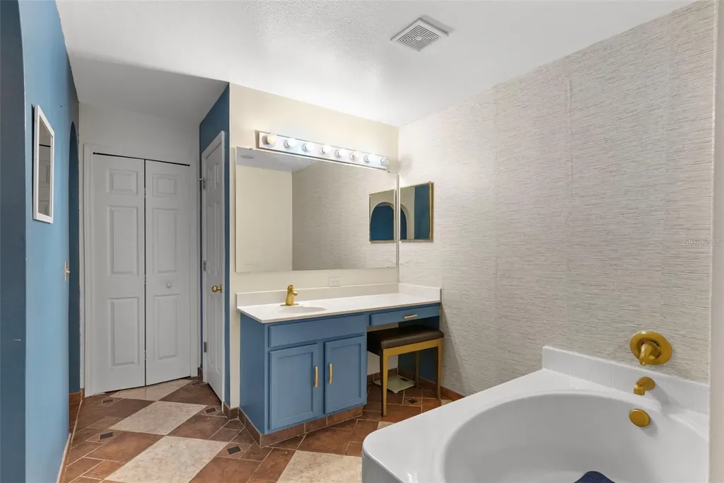 1009 Ronlin Street Haines City FL 33844