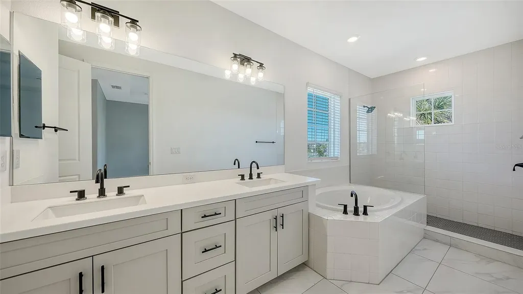 10167 Milky Way Circle Sarasota FL 34241