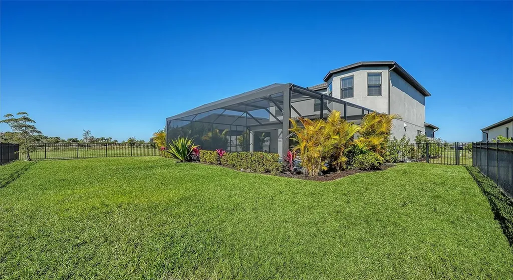 10167 Milky Way Circle Sarasota FL 34241
