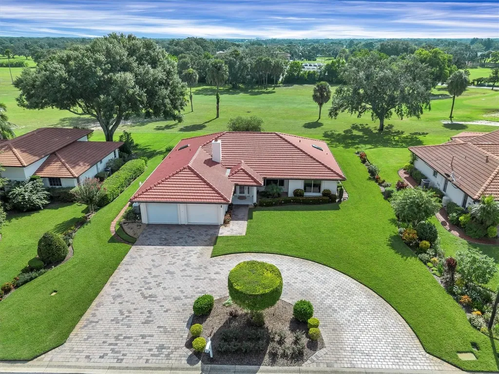 517 Clubhouse Drive Lake Wales FL 33898