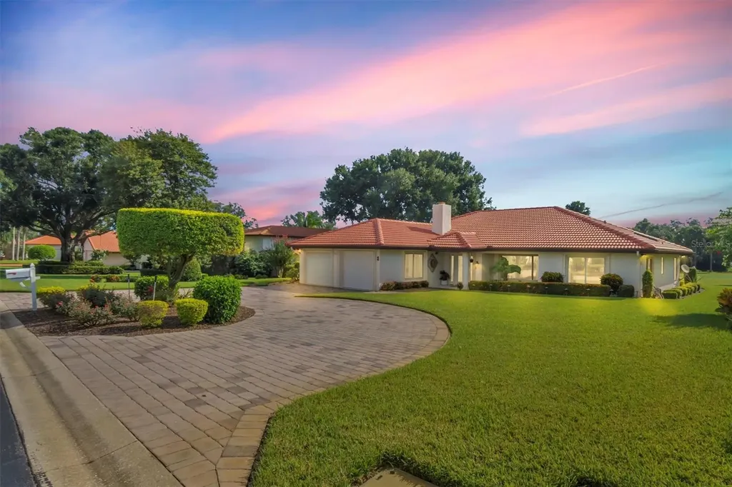 517 Clubhouse Drive Lake Wales FL 33898