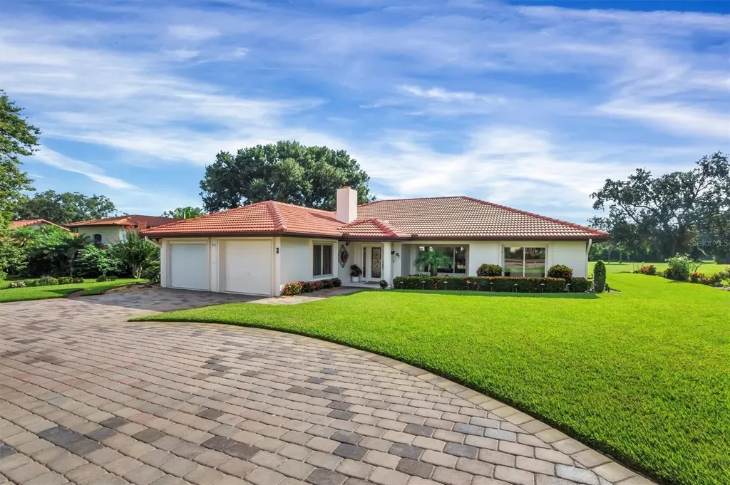 517 Clubhouse Drive Lake Wales FL 33898