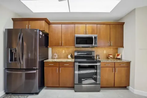 517 Clubhouse Drive Lake Wales FL 33898