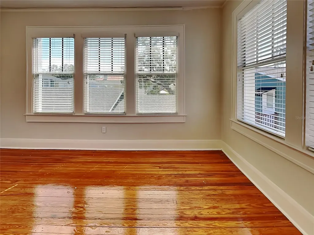 1806 W Morrison Avenue Tampa FL 33606
