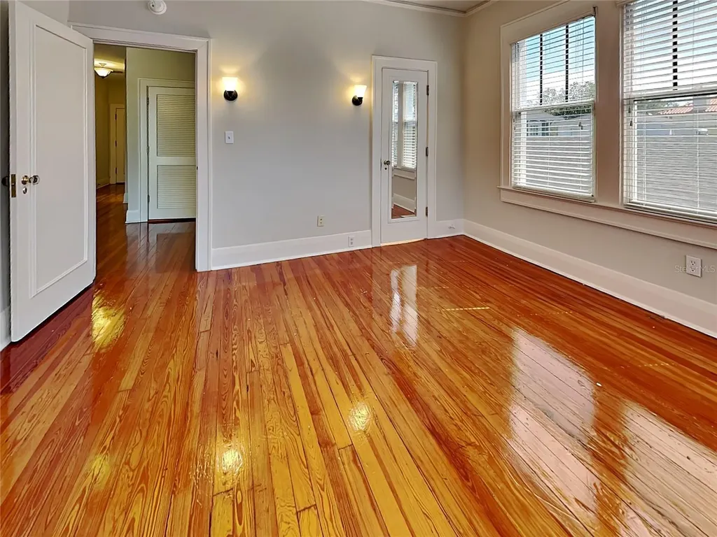1806 W Morrison Avenue Tampa FL 33606
