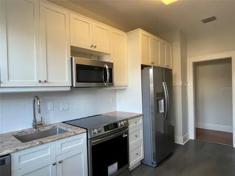 1806 W Morrison Avenue Tampa FL 33606