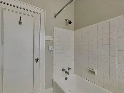 1806 W Morrison Avenue Tampa FL 33606