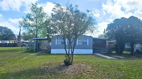 221 Sunshine Boulevard Polk City FL 33868