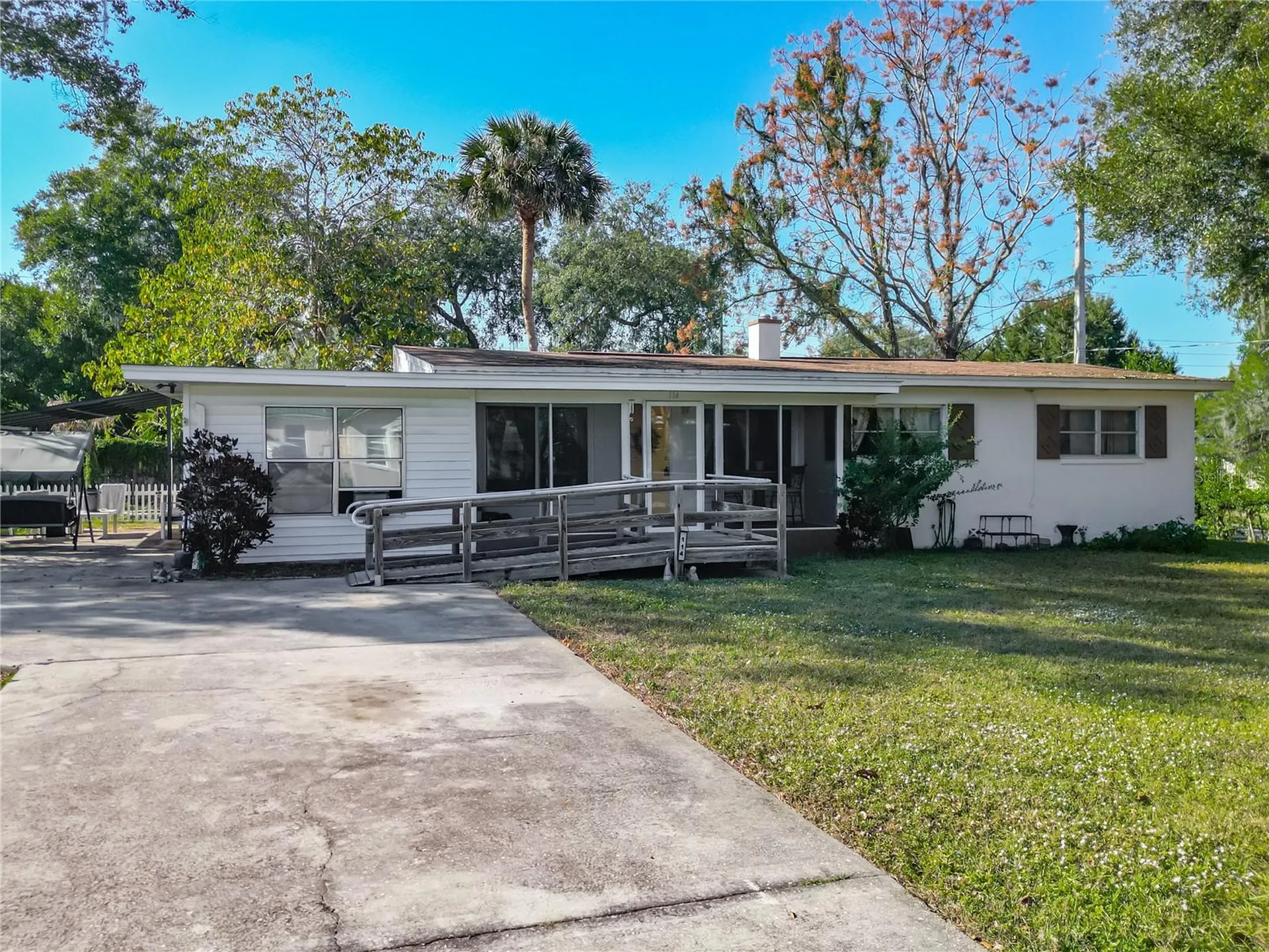 114 Park Avenue Fruitland Park FL 34731
