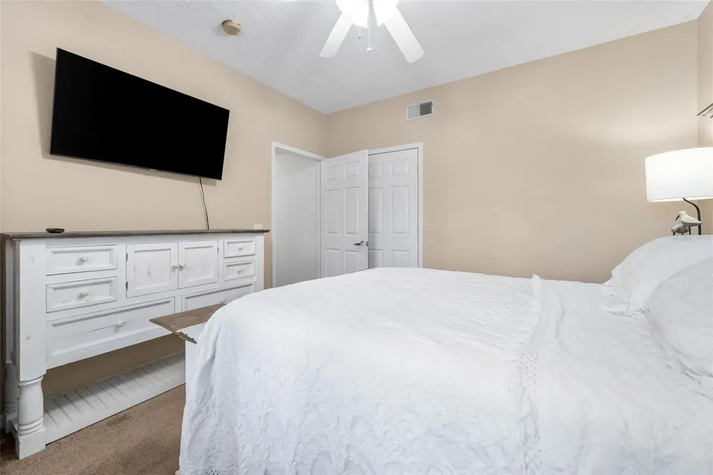 10000 SW 52nd Avenue Gainesville FL 32608