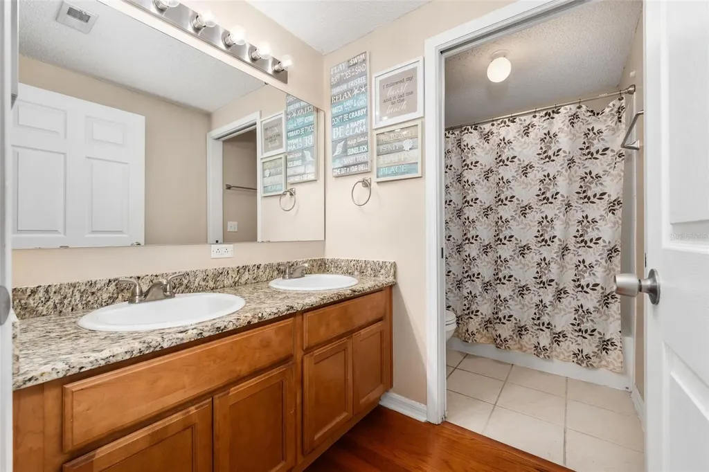 10000 SW 52nd Avenue Gainesville FL 32608