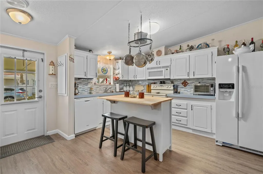 1000 Kings Highway Port Charlotte FL 33980