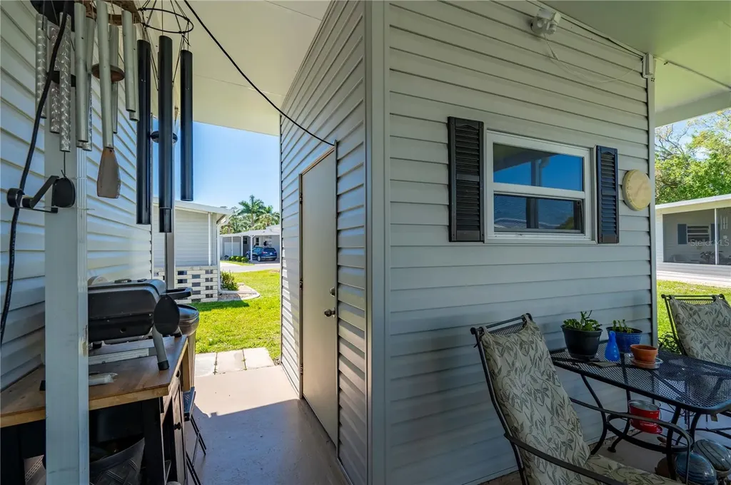 1000 Kings Highway Port Charlotte FL 33980