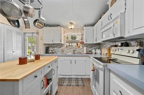 1000 Kings Highway Port Charlotte FL 33980