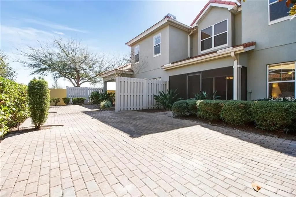 7118 Regina Way Orlando FL 32819