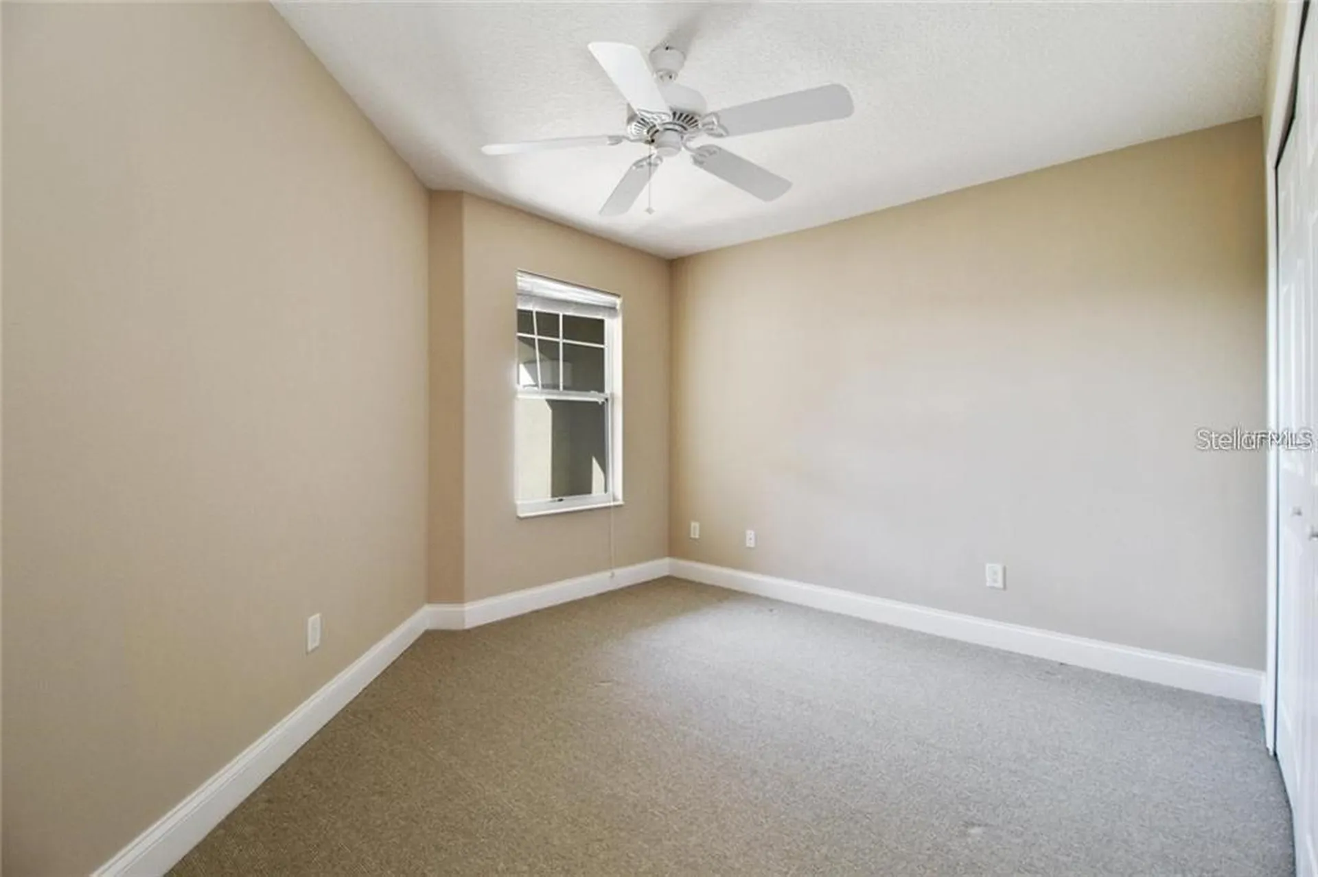 7118 Regina Way Orlando FL 32819