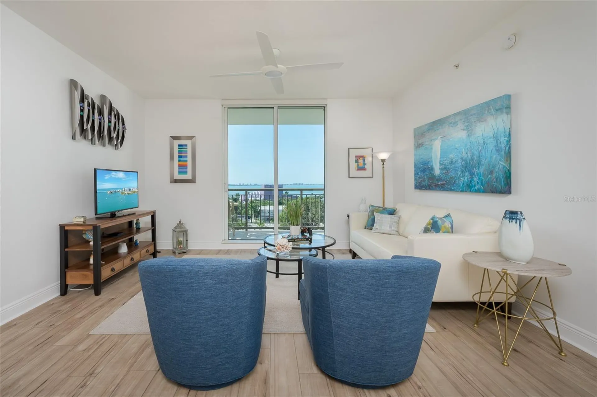 800 N Tamiami Trail Sarasota FL 34236