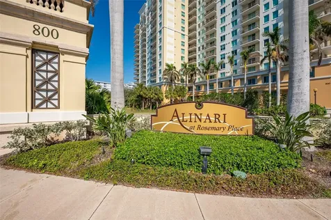 800 N Tamiami Trail Sarasota FL 34236