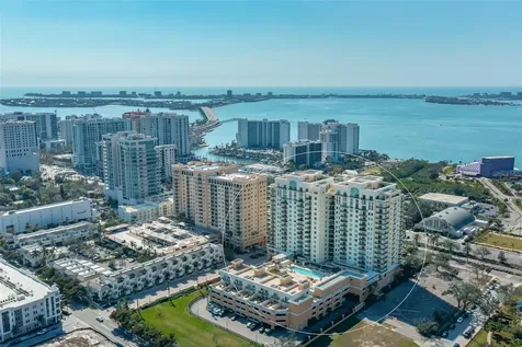 800 N Tamiami Trail Sarasota FL 34236