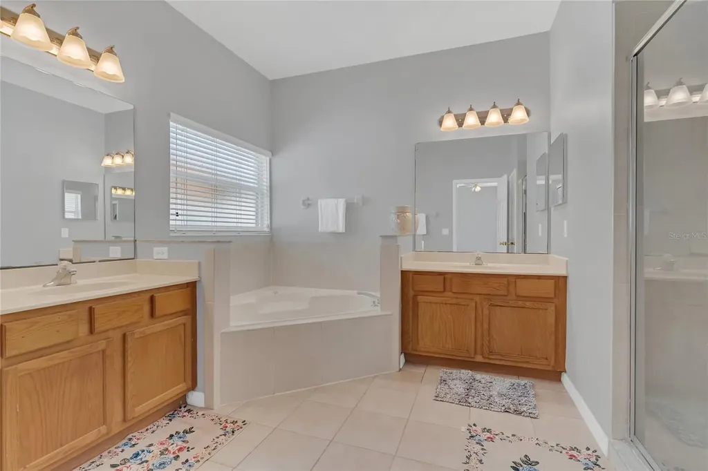 2526 Volta Circle Kissimmee FL 34746