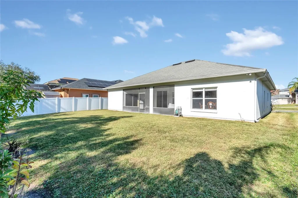 2526 Volta Circle Kissimmee FL 34746
